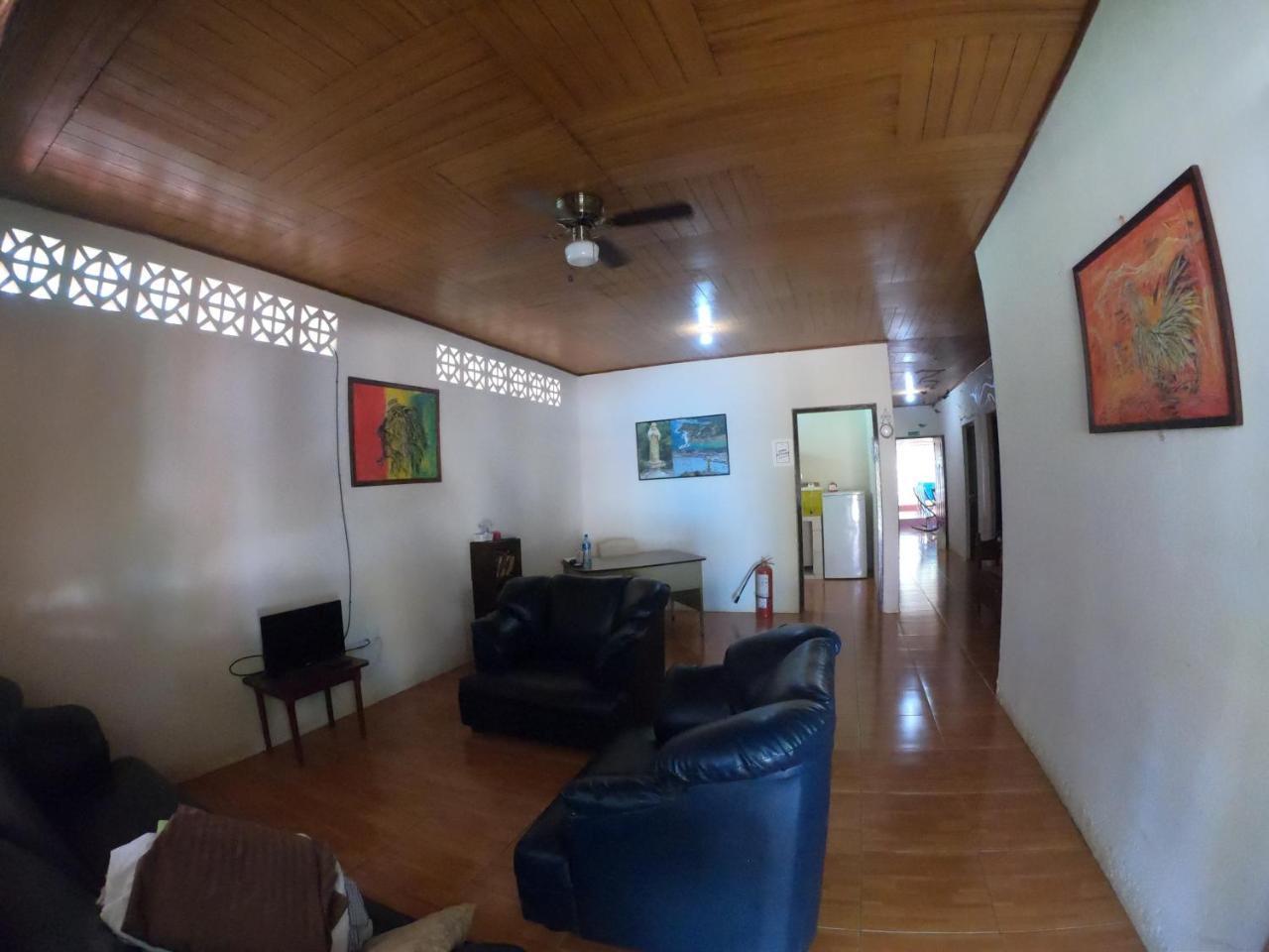 Hostal Augustos San Juan del Sur Ngoại thất bức ảnh