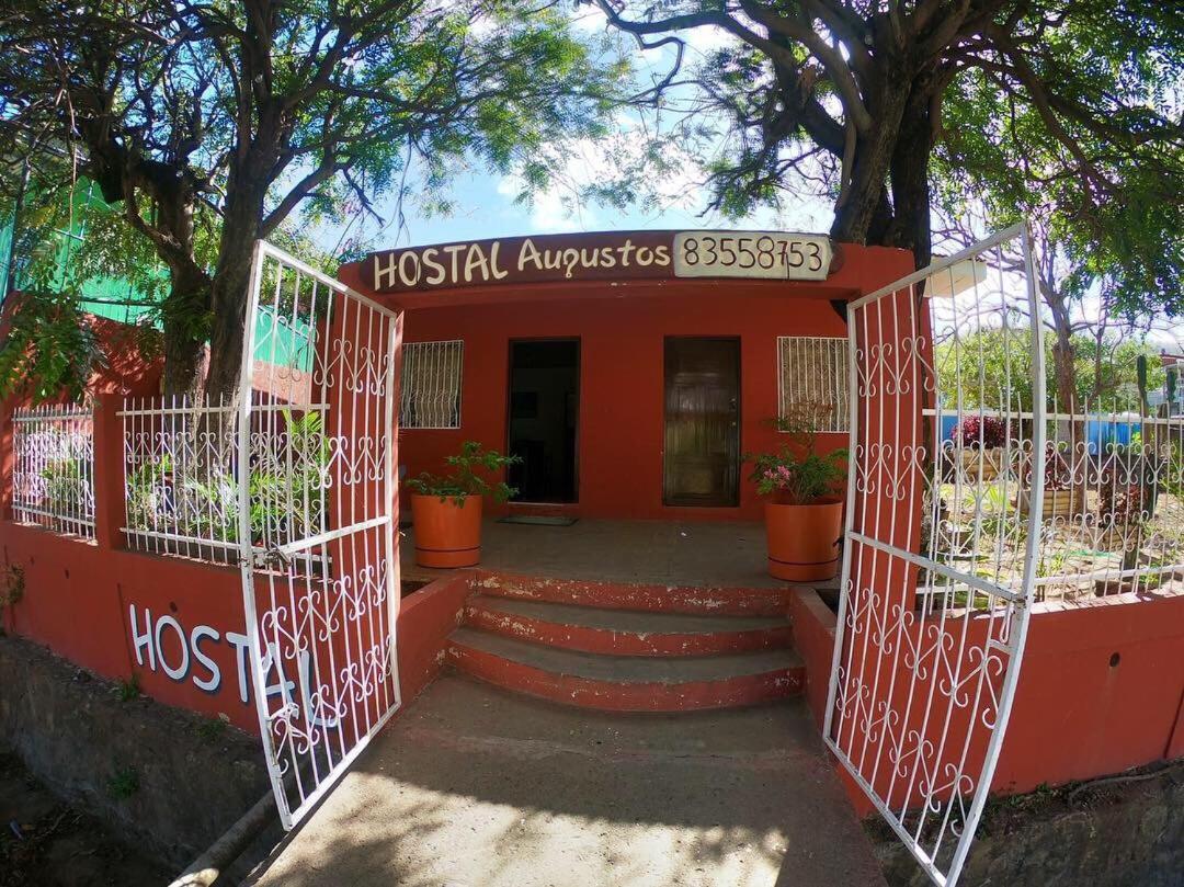 Hostal Augustos San Juan del Sur Ngoại thất bức ảnh