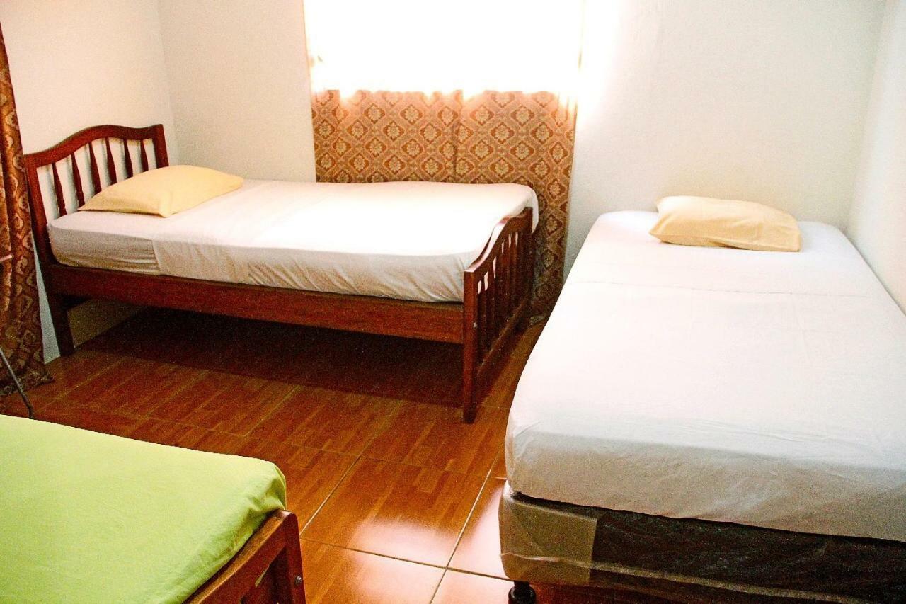 Hostal Augustos San Juan del Sur Ngoại thất bức ảnh